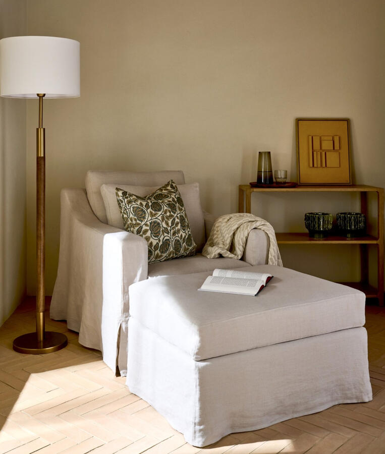 2 Puf desenfundable de lino Line; El Corte Inglés 699€ cada uno