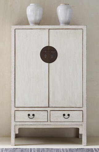 Armario de madera de pino pintada Pekín El Corte Ingles 1.199€